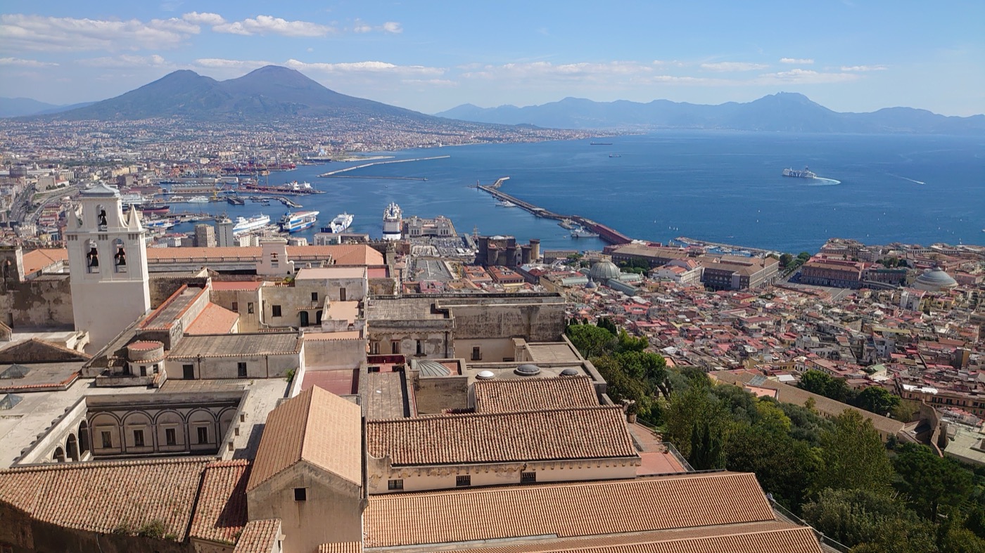 Real destination photograph of Naples